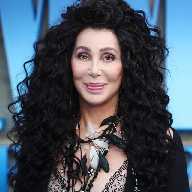 Cher crea un nuevo perfume que no tiene género (pero sí vocoder)
