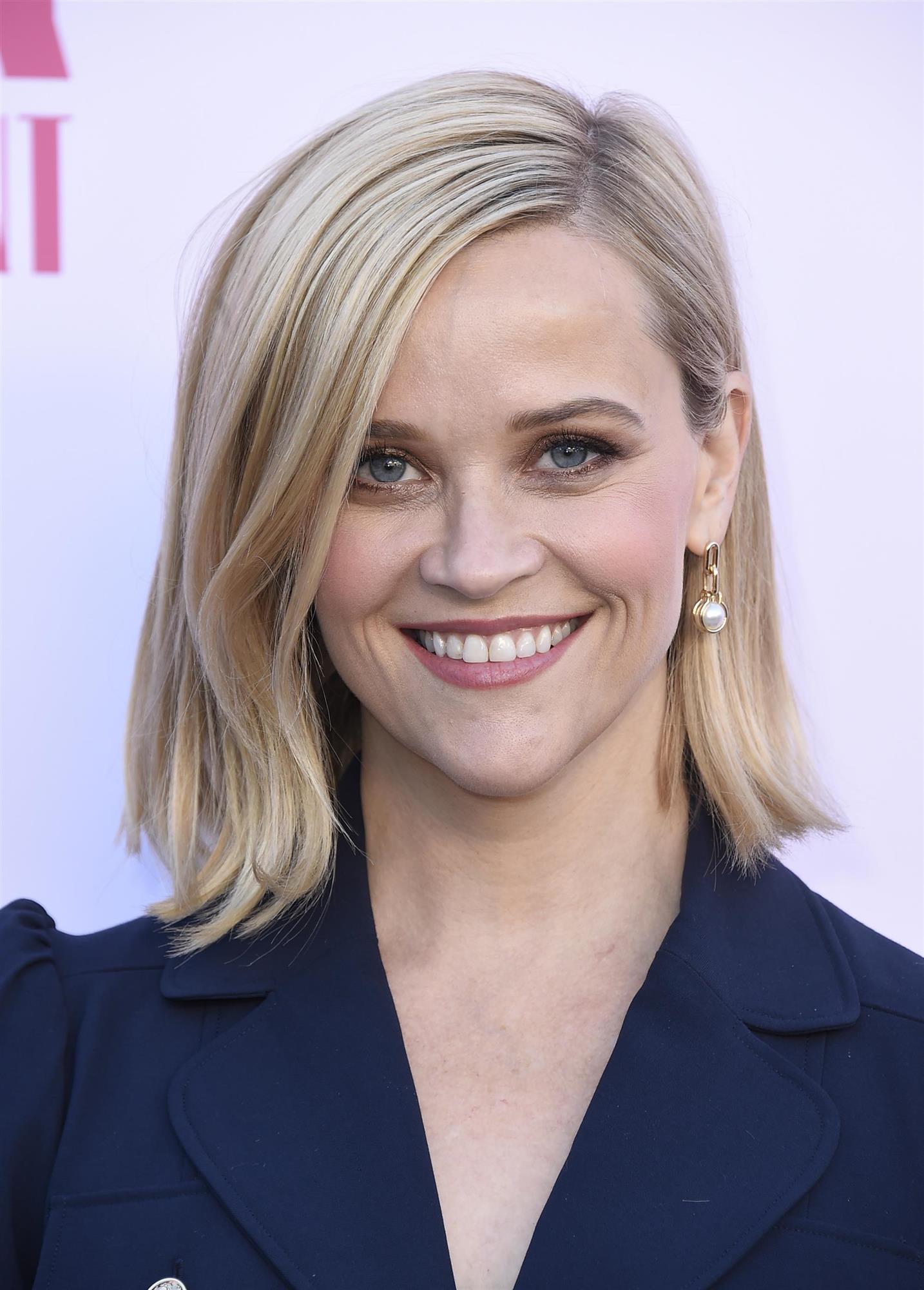Reese Witherspoon con media melena