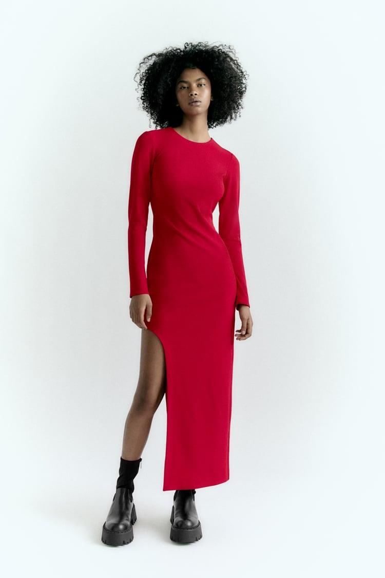 Vestido de Zara rojo con abertura lateral