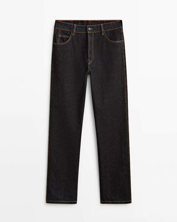 Los pantalones de Massimo Dutti: vaquero con pespuntes