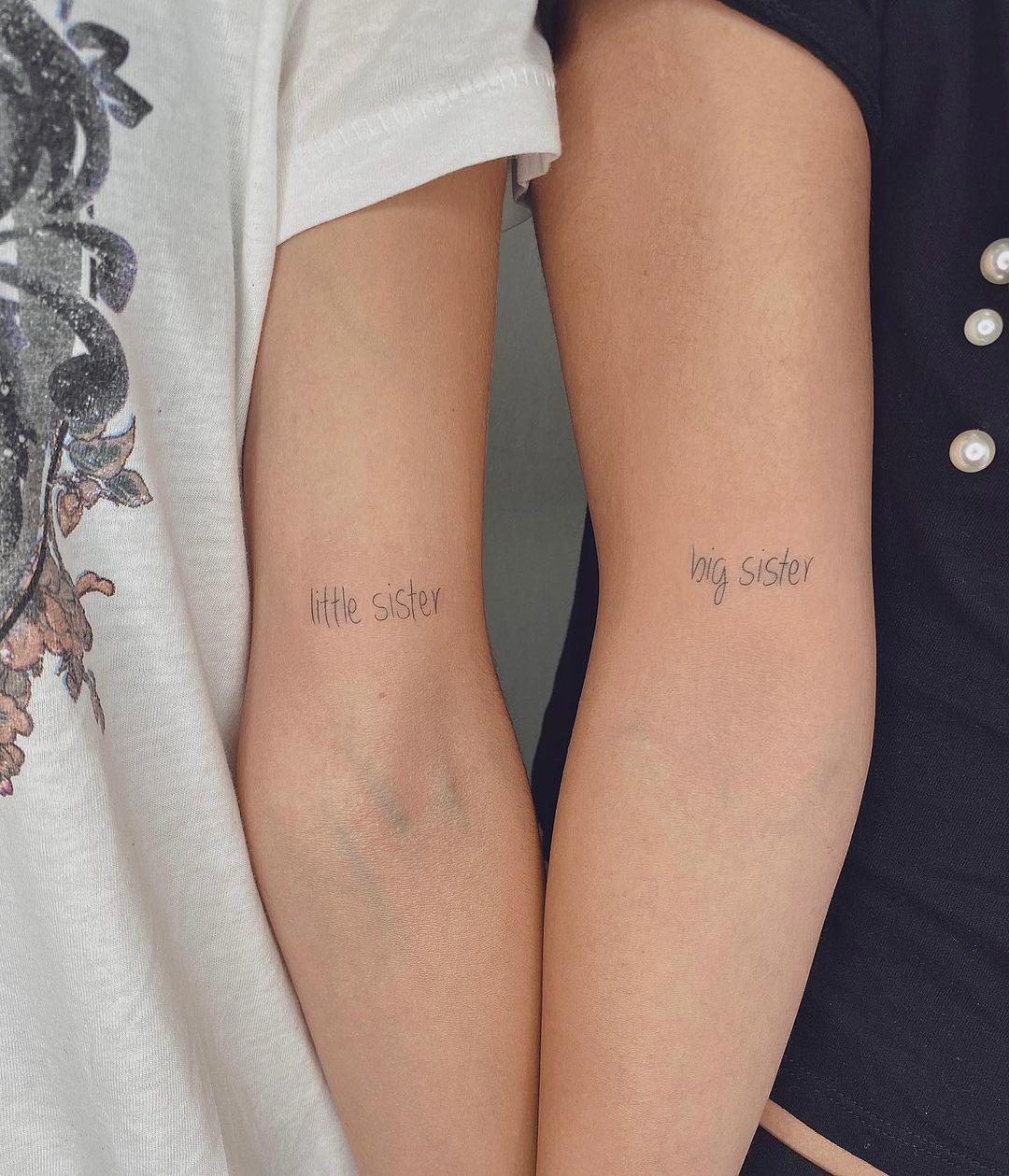 Tattoo de hermanas en el brazo