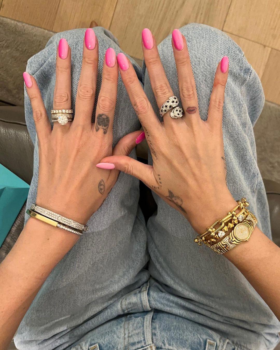 Los tatuajes en los dedos de Chiara Ferragni