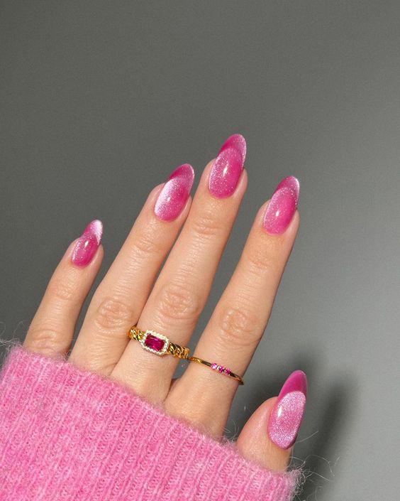 4. Velvet nails