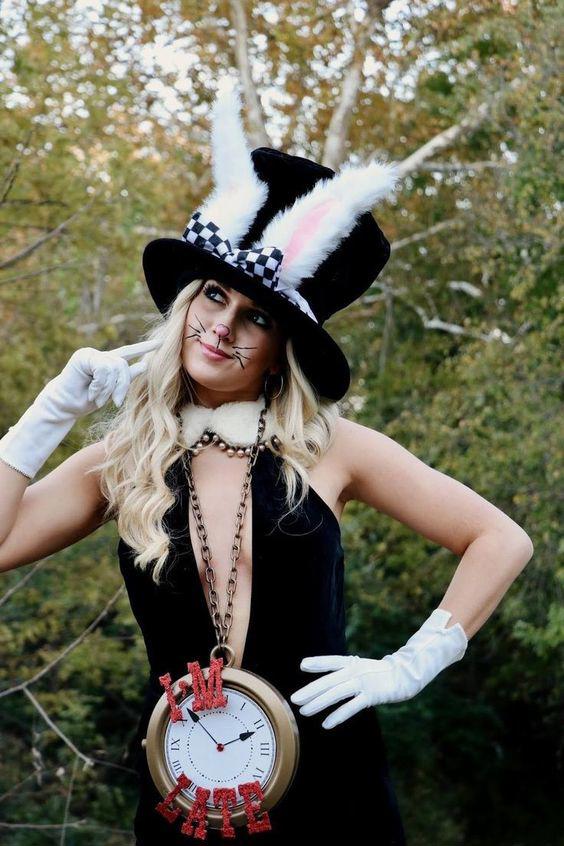 Disfraces de Halloween caseros mujer: conejo