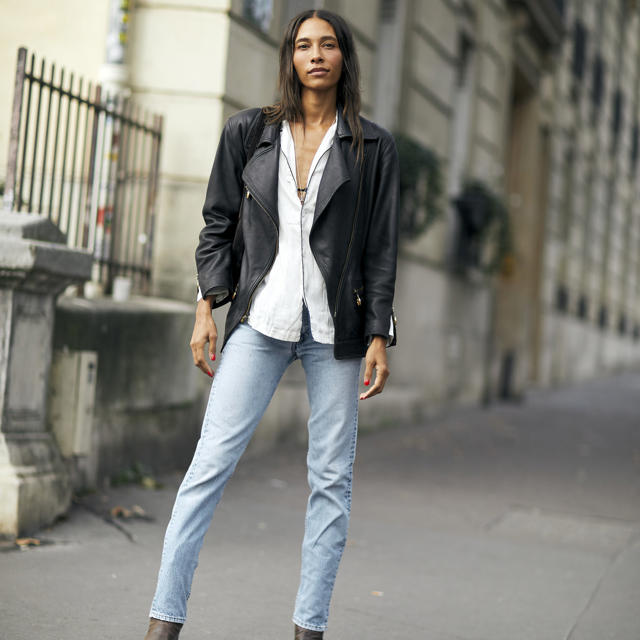 Despídete de los vaqueros anchos: las estilistas avisan de que los jeans ajustados serán tendencia en 2024 