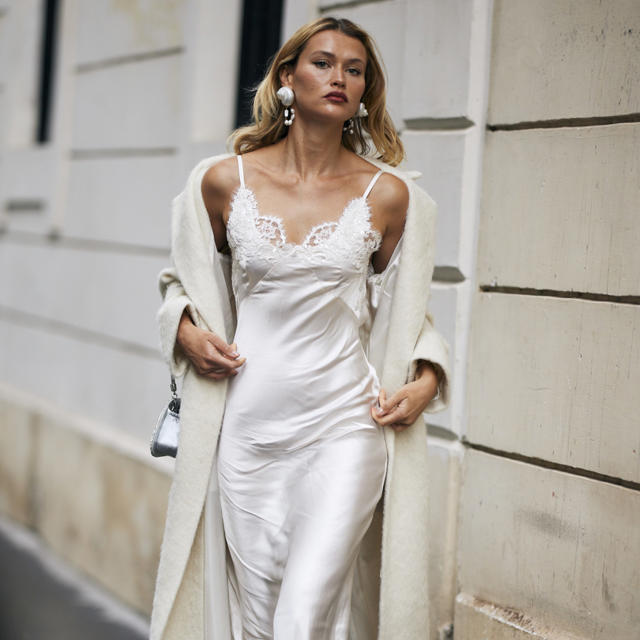 10 vestidos rebajados de Zara por menos de 20 euros para llevar en primavera: en tendencia y versátiles