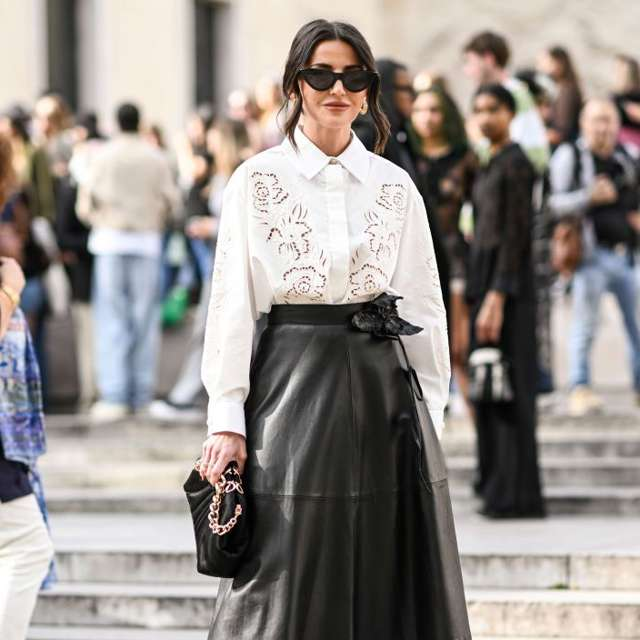 10 blusas preciosas de Massimo Dutti que no son las típicas: con extra de elegancia para llevar con falda midi en Semana Santa
