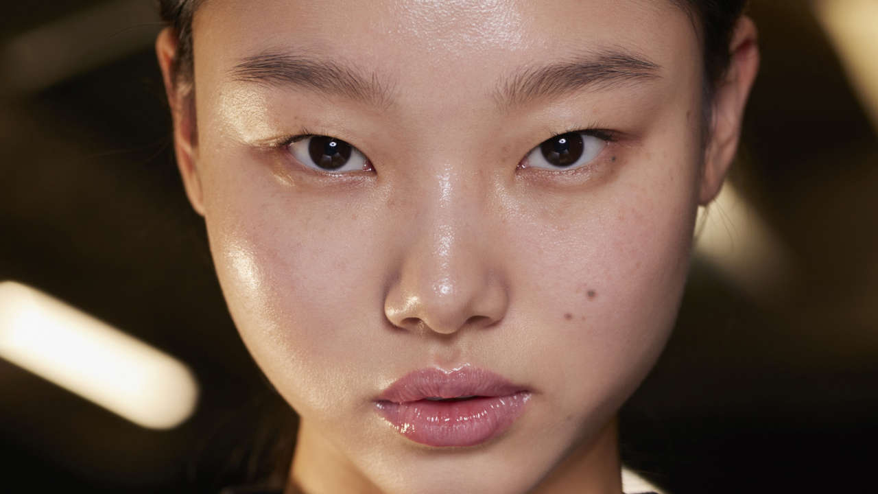 La rutina facial antiedad de las japonesas para una piel sana, luminosa y sin arrugas (VÍDEO)