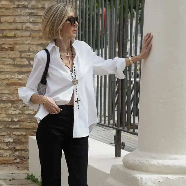 Adiós, pitillos: los pantalones de lino de Massimo Dutti que llevan las mujeres de 60 más elegantes y que disimulan tripita