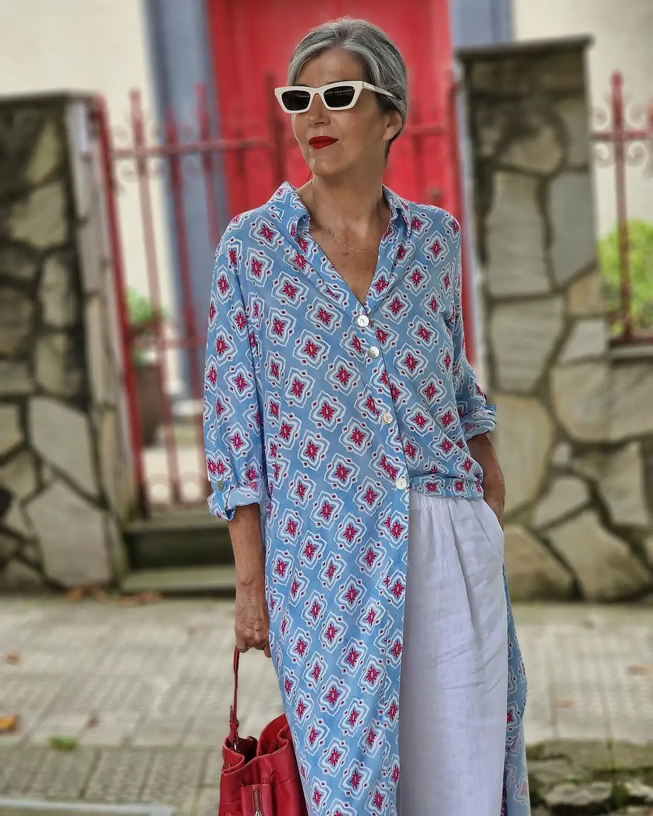 Vestido camisero con pantalón de lino