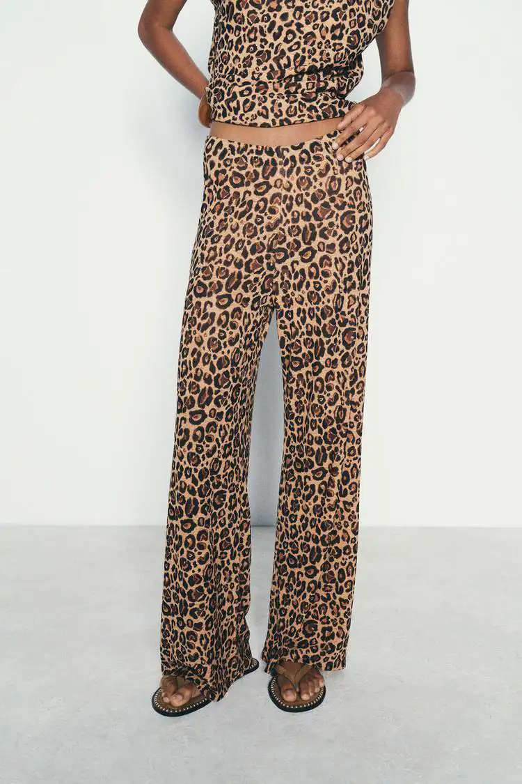 pantalón animal print