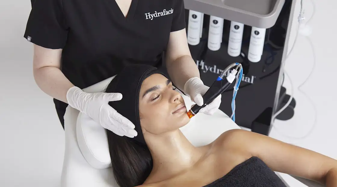 Tratamiento de belleza HYDRAFACIAL SYNDEO CABEZA