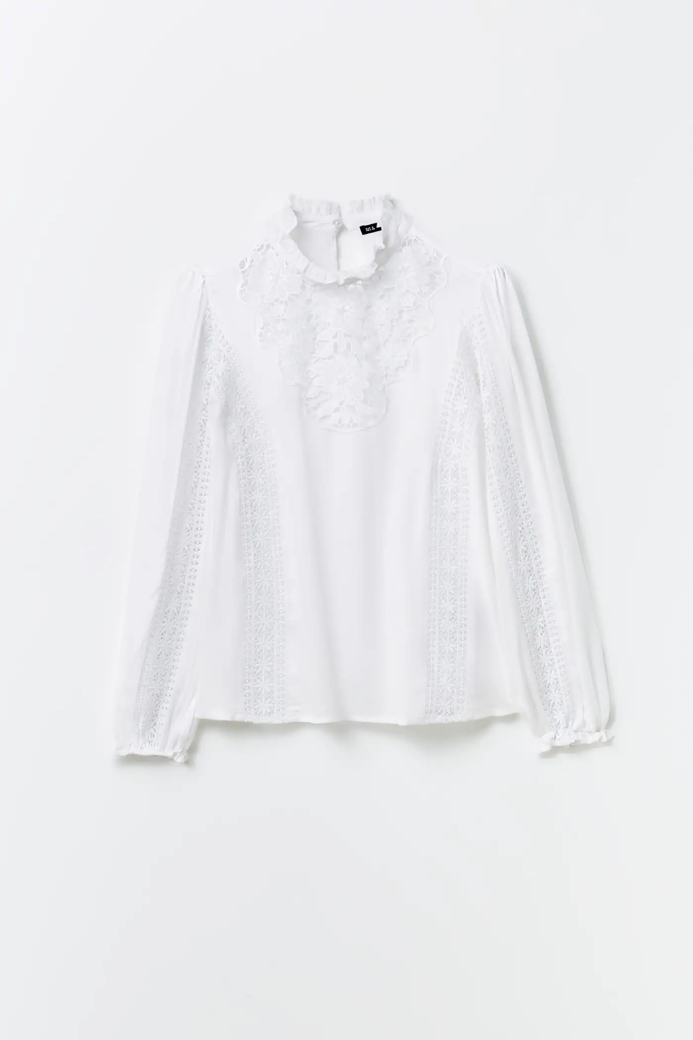 blusa bordados 