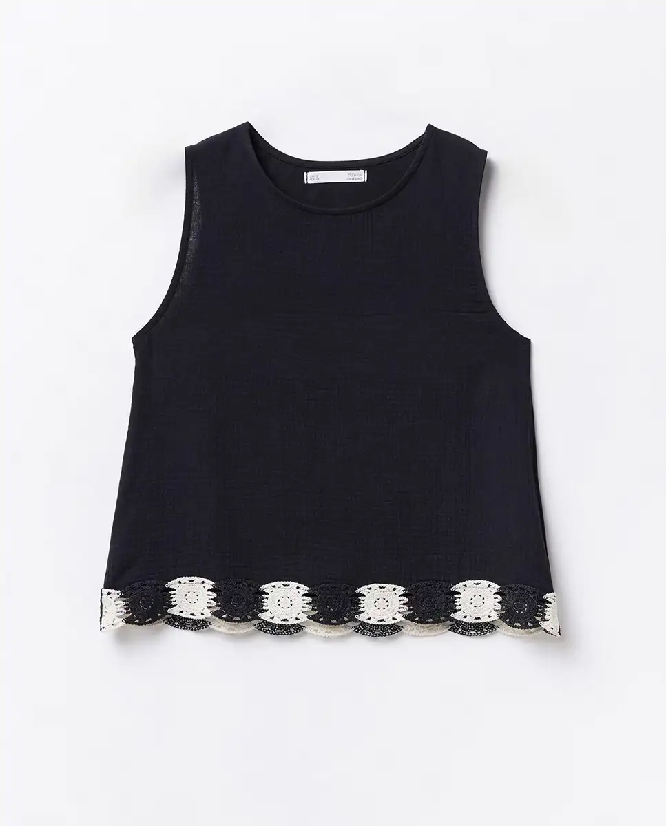 Blusa negra crochet 