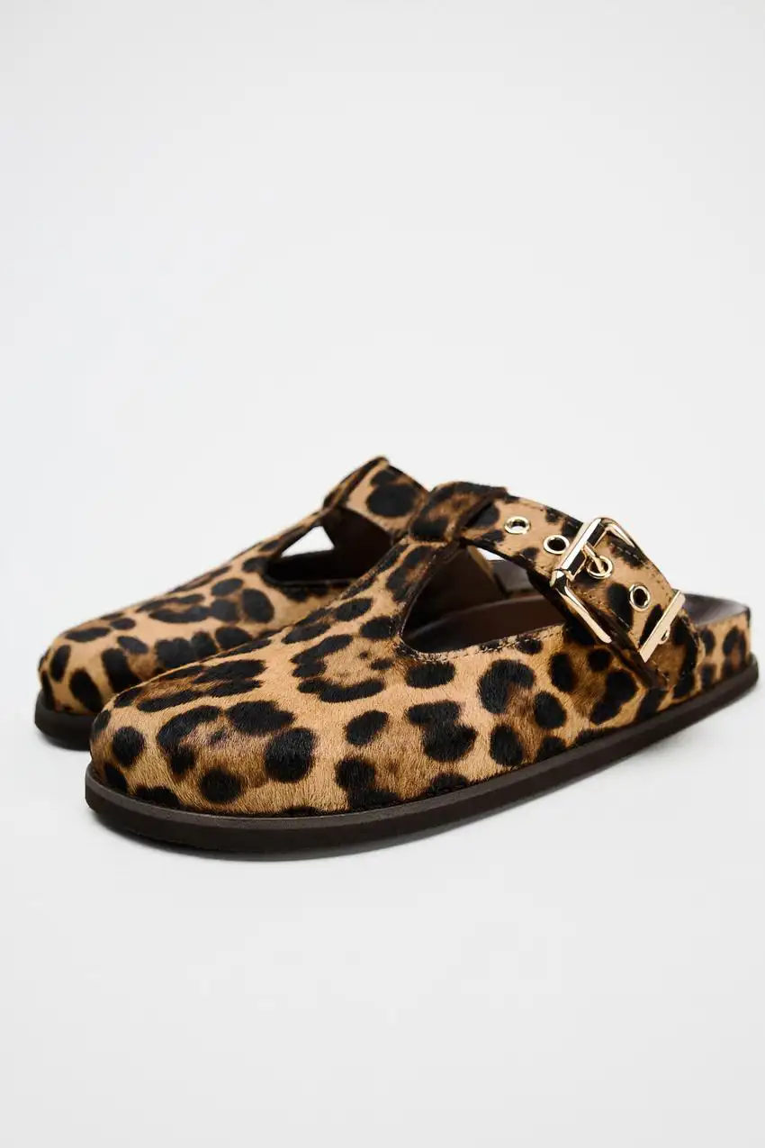 Zuecos animal print