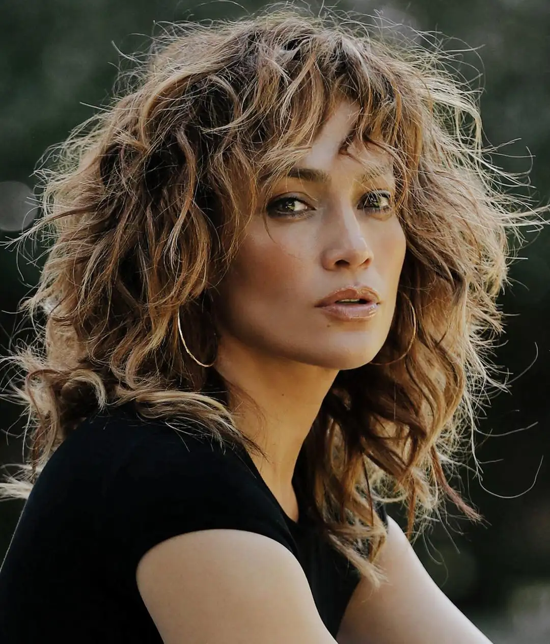 Melena rizada Jennifer Lopez