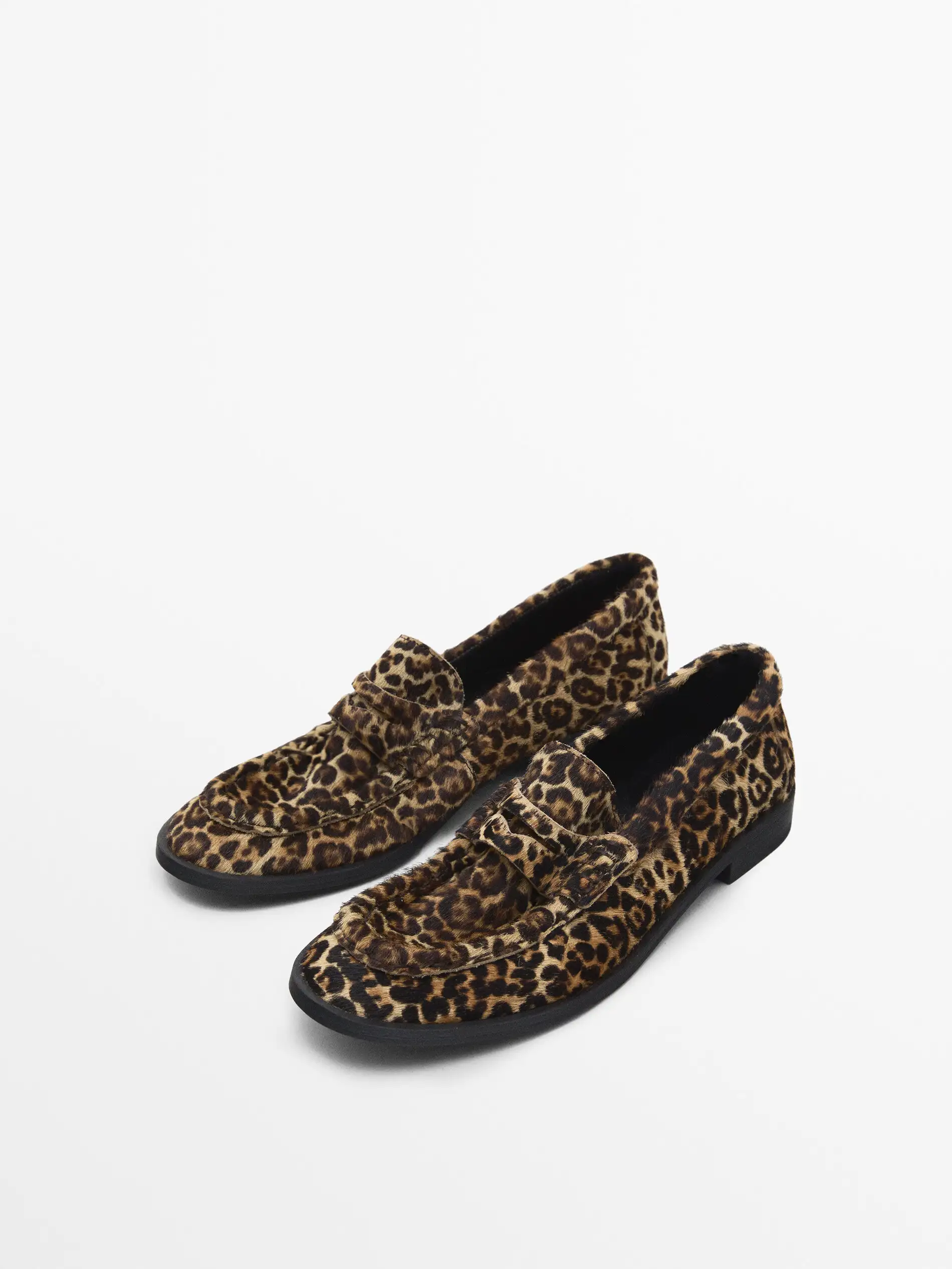 mocasín leopardo