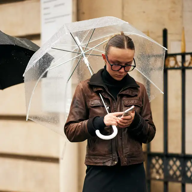 Cortefiel se prepara para más días de lluvia con estas botas a prueba de agua que llevarán las mujeres clásicas