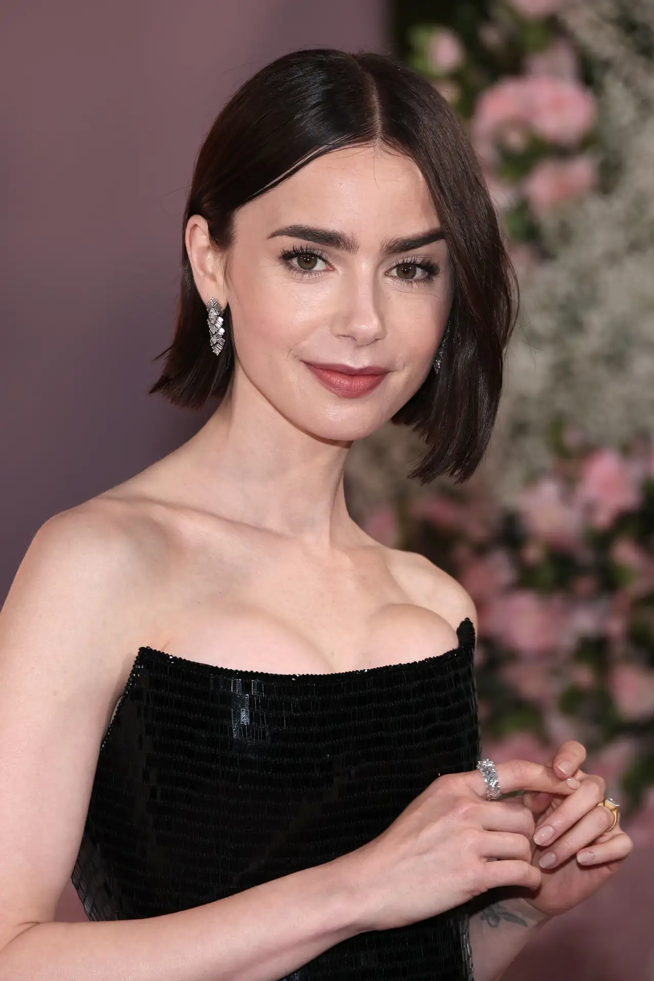 Sharp Bob Lily Collins