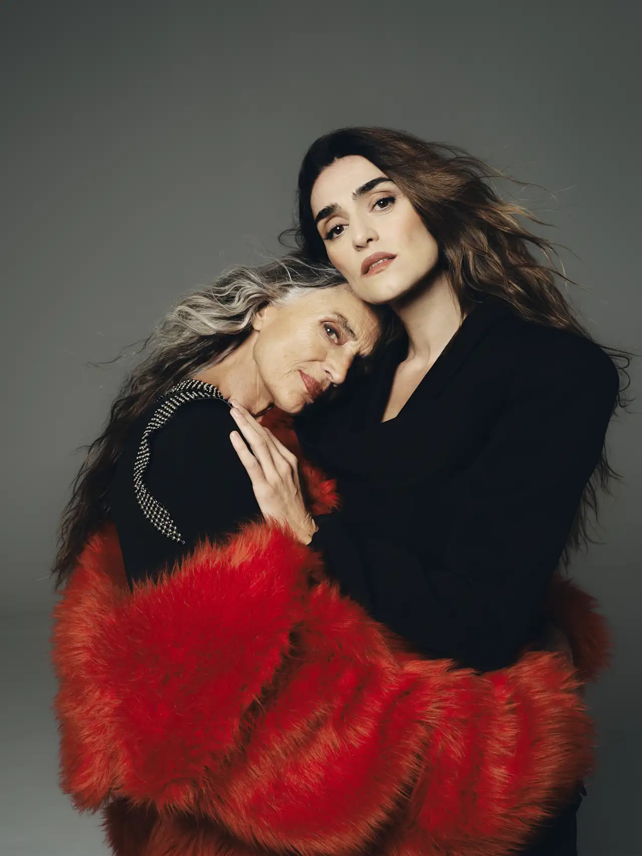 Ángela y Olivia Molina para la portada de InStyle