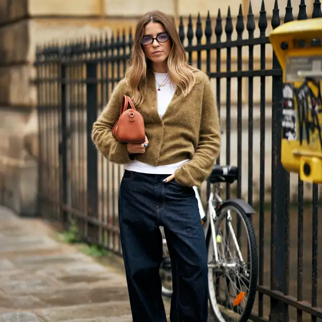 Solo necesitas un cárdigan de punto y un pantalón de Zara para crear un look minimalista pero JAMÁS aburrido: cómo ir guapa y elegante con dos prendas