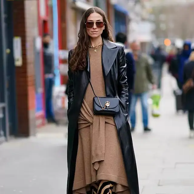 Acaba de llegar a Zara Kids el vestido de punto que querrán todas las pijitas elegantes este invierno 2025