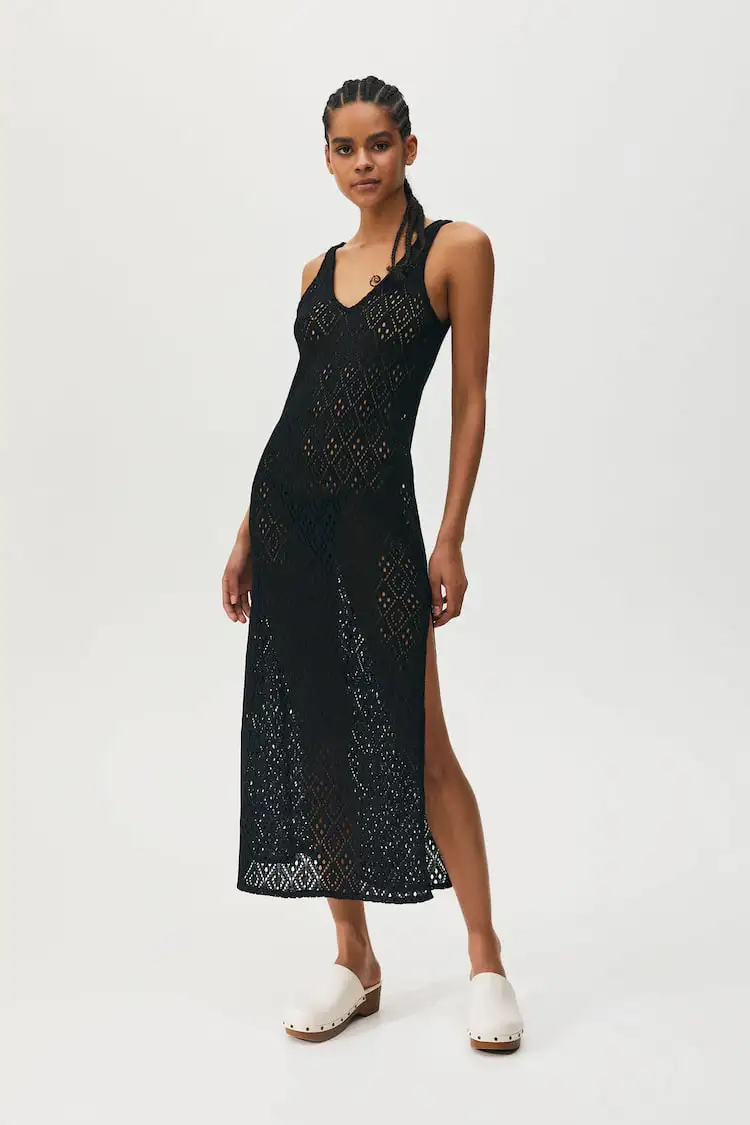 Vestido negro de crochet, Pull&Bear