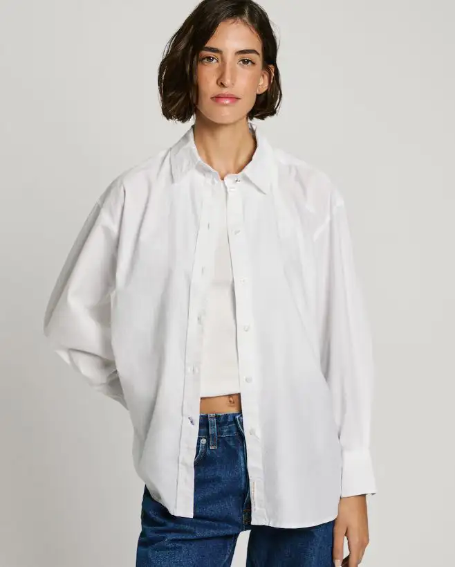 camisa blanca básica