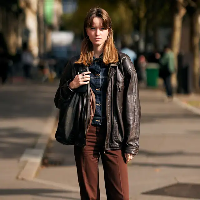 Vivo en Barcelona, aún no hace mucho frío y esta chaqueta de Primark me salvará el otoño/invierno con un jersey finito para ir arreglada