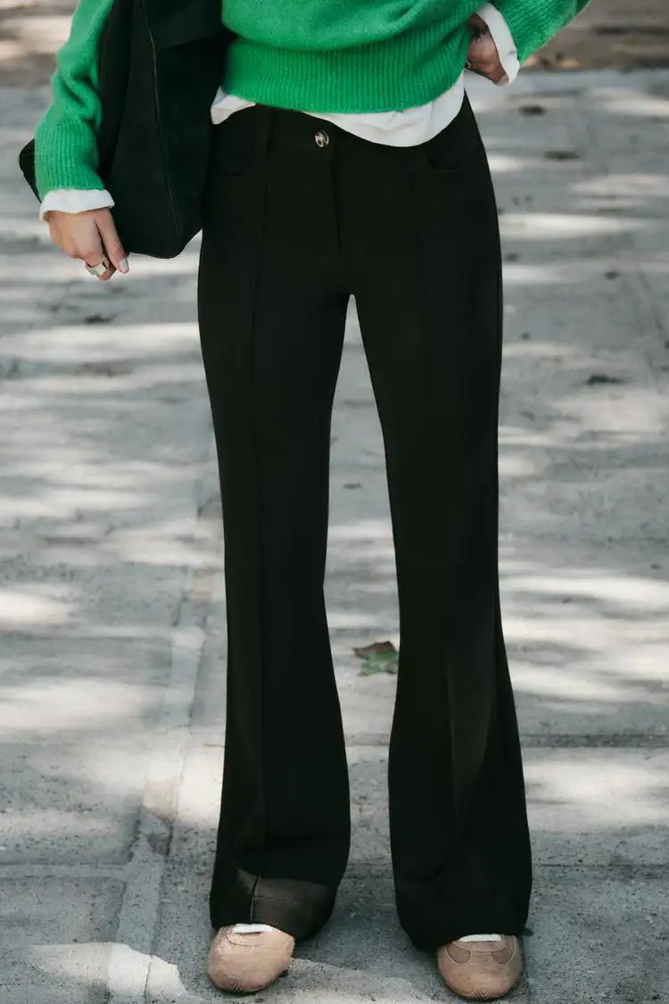 Pantalón negro Zara