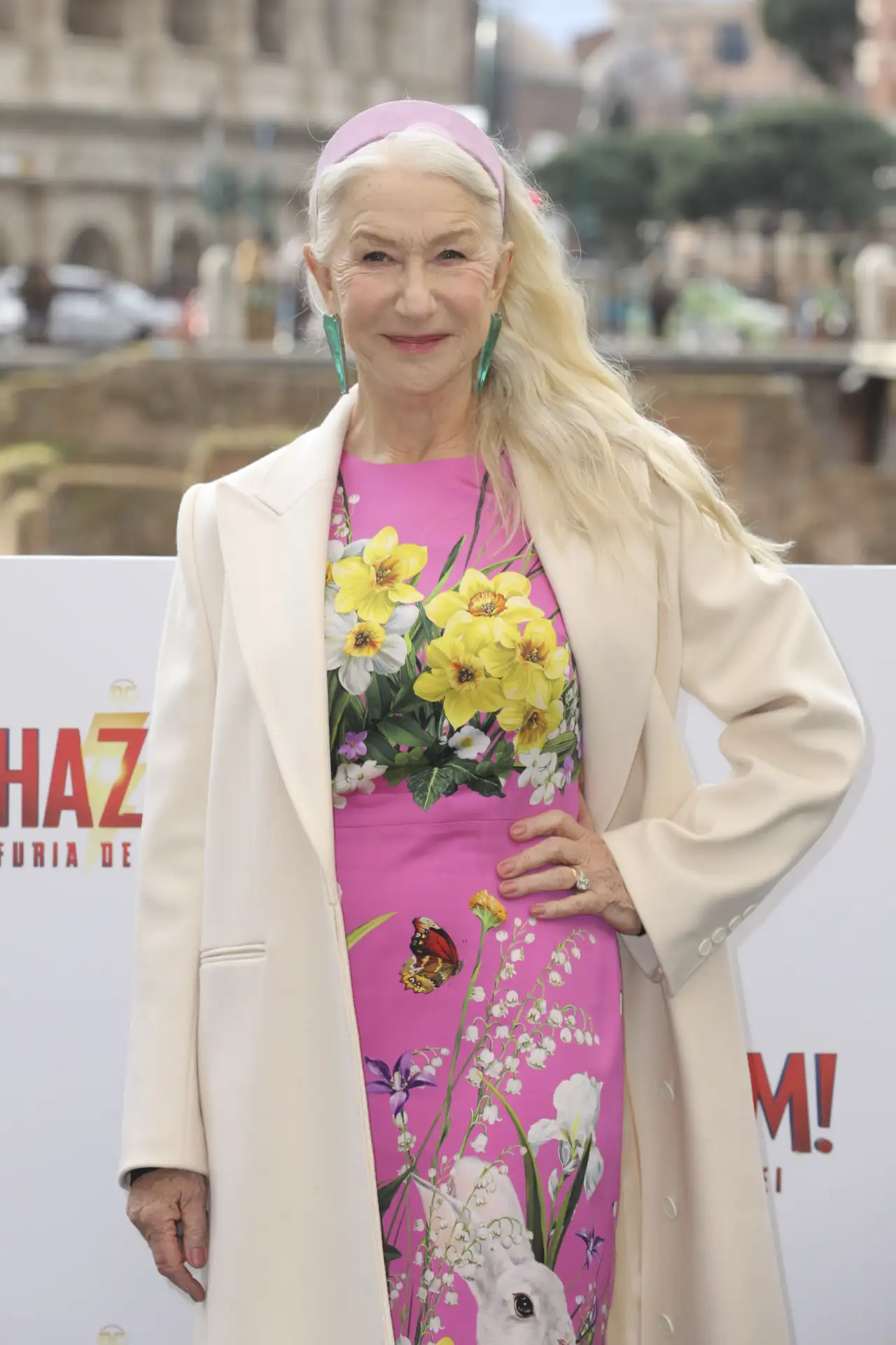 helen mirren pelo largo