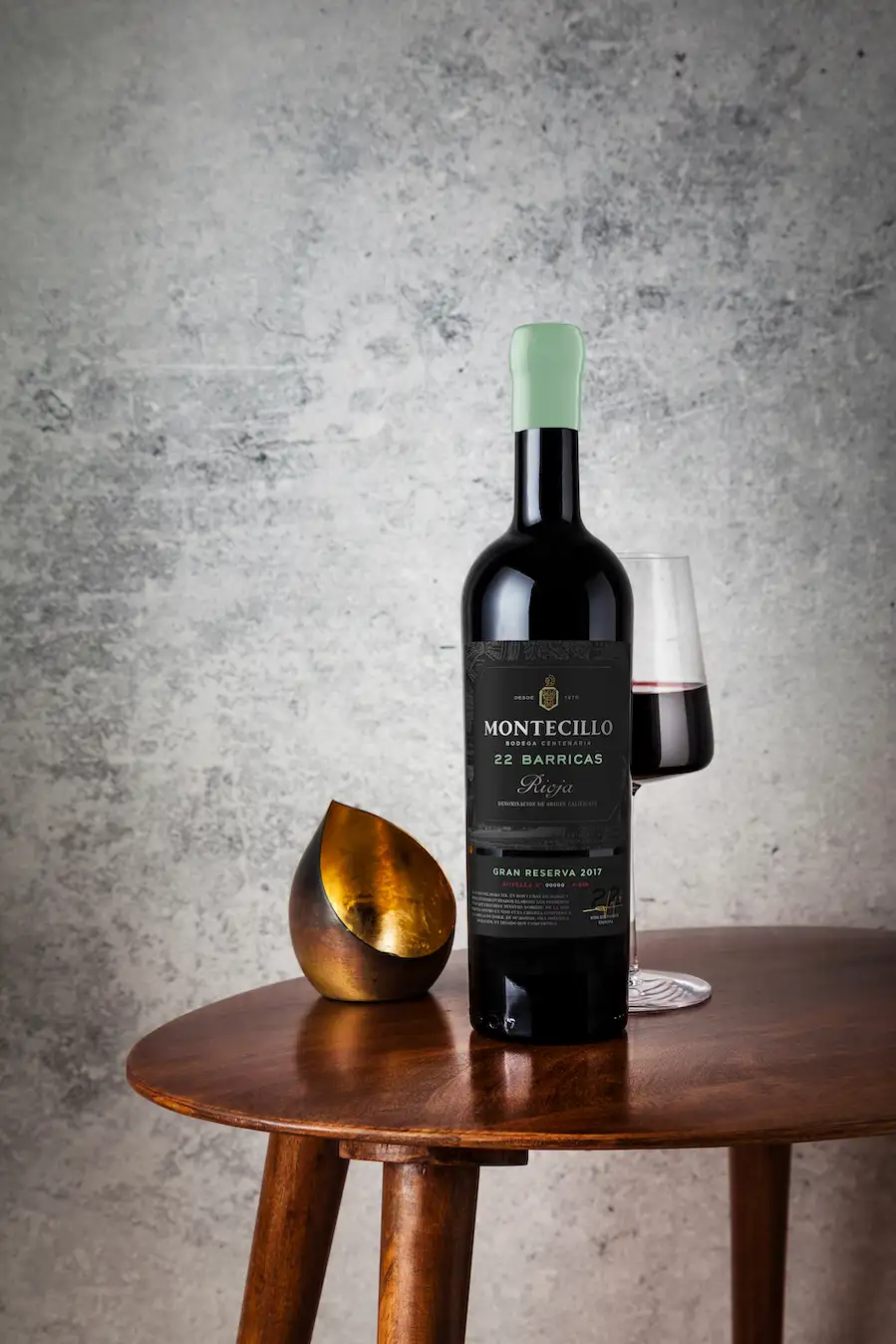 22 Barricas Gran Reserva 2017, de Bodegas Montecillo