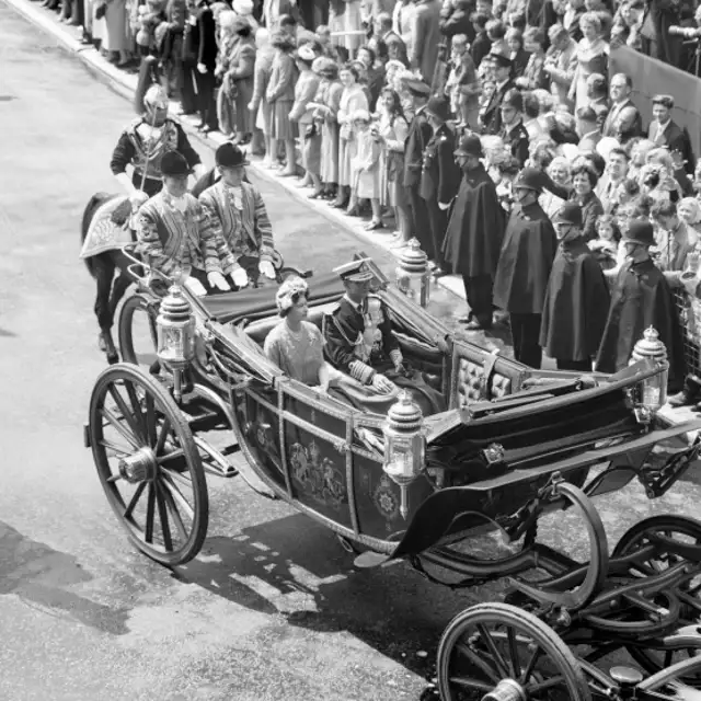 El perfume de la reina Victoria de Inglaterra está rebajado: refrescante, exótico y dura mucho