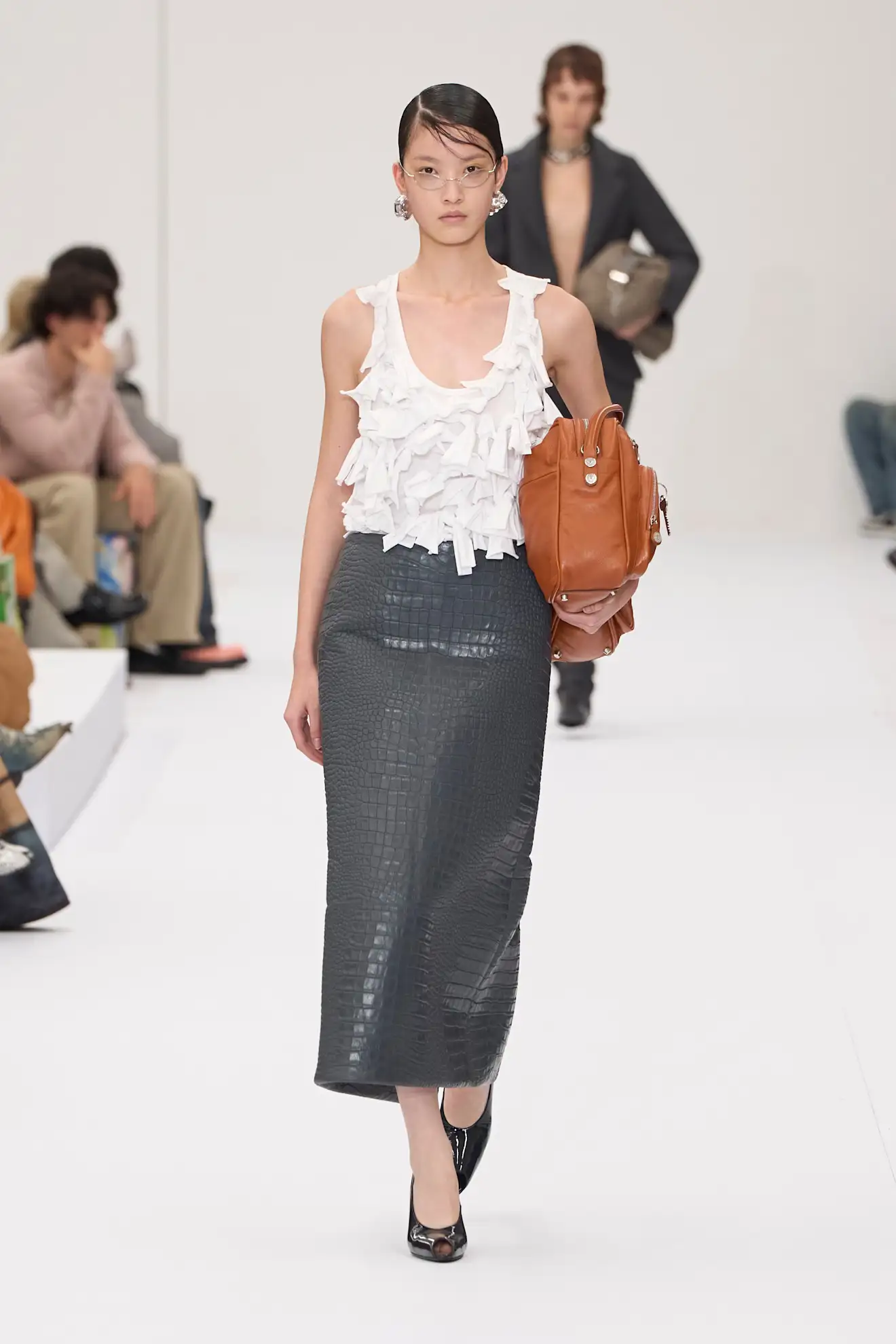 Acne Studios primavera-verano  2025 falda columna