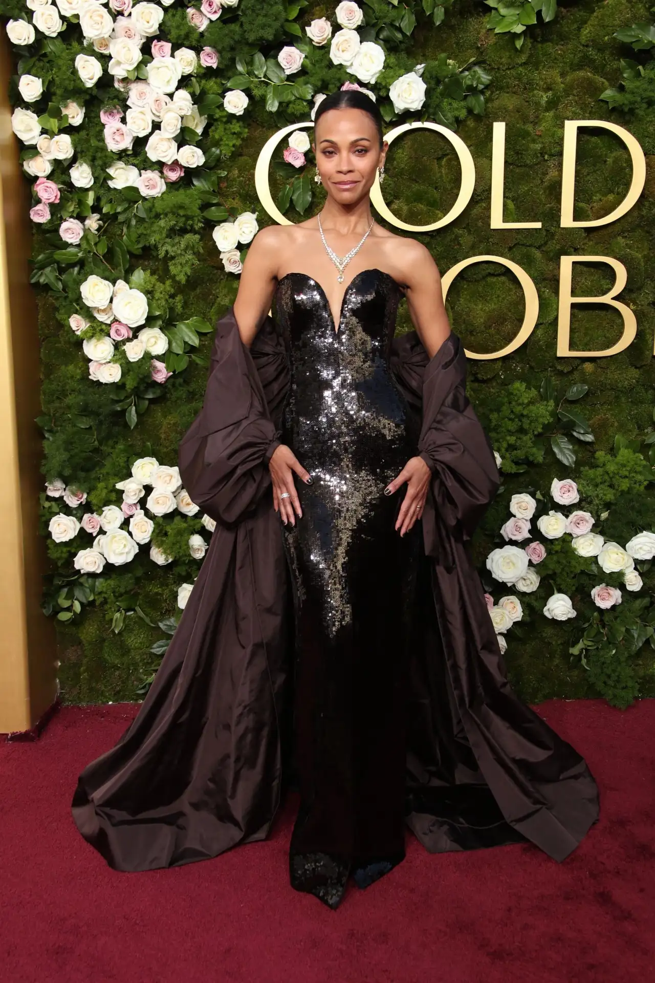 zoe saldana globos de oro