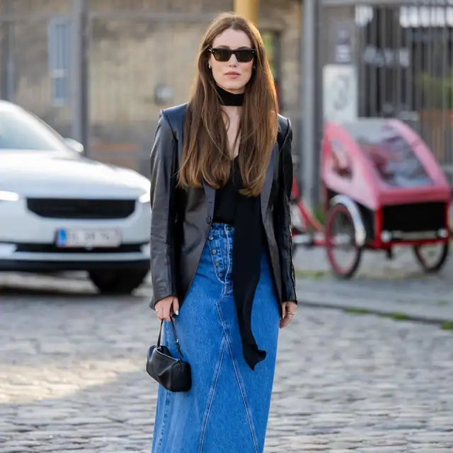 Cómo combinar la falda con blusas bonitas de manera chic en marzo 2025: looks elegantes y fáciles de copiar