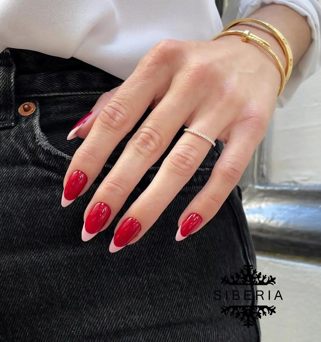 manicura francesa roja