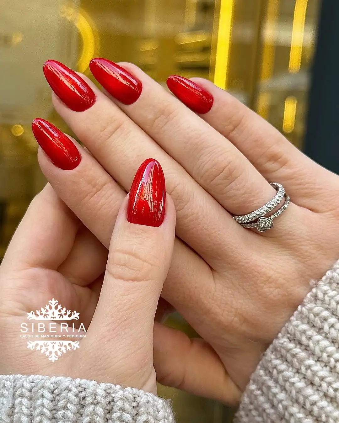 manicura roja