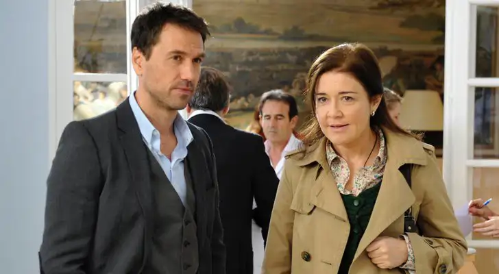 los misterios de laura