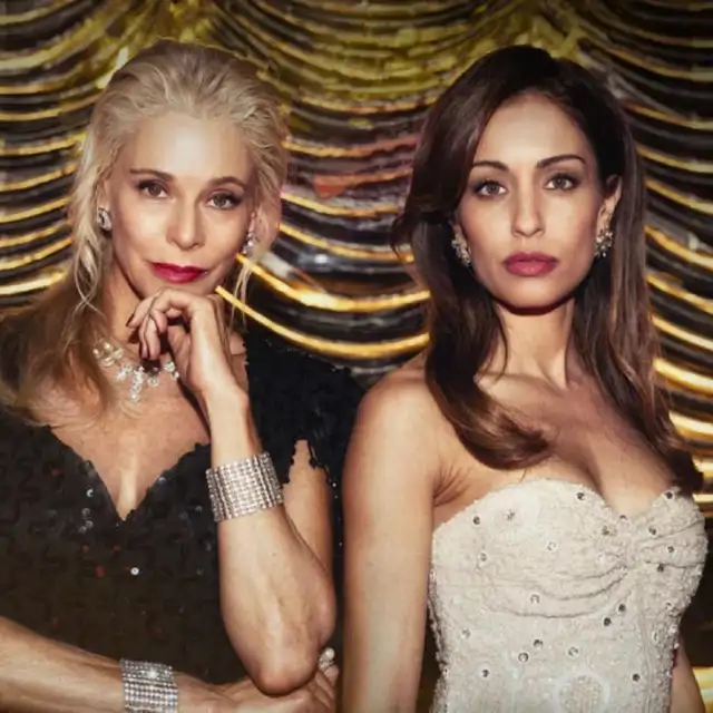 eva y nicole
