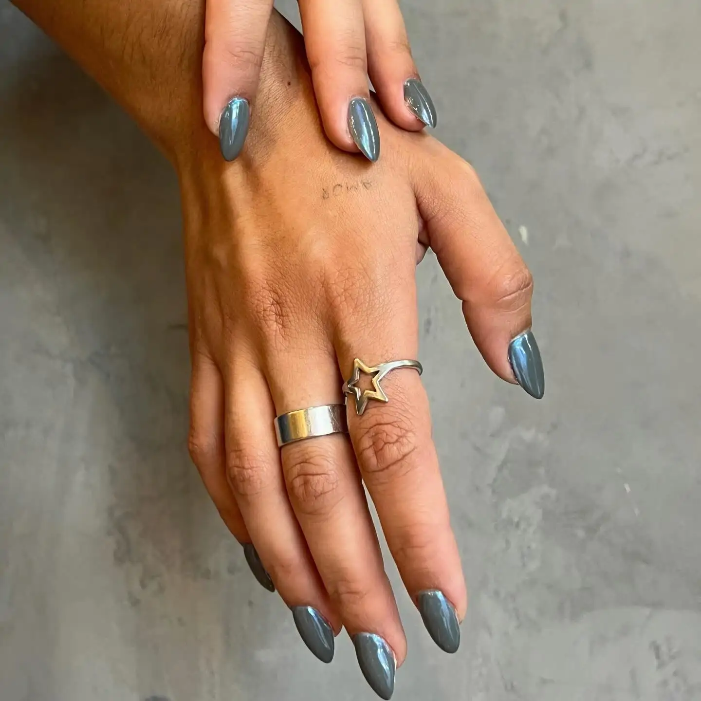 uñas aurorA