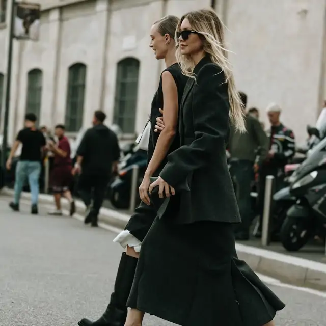 En primavera, solo me pongo una falda y es esta de Zara que parece cara, tiene efecto tipazo y sirve para eventos especiales