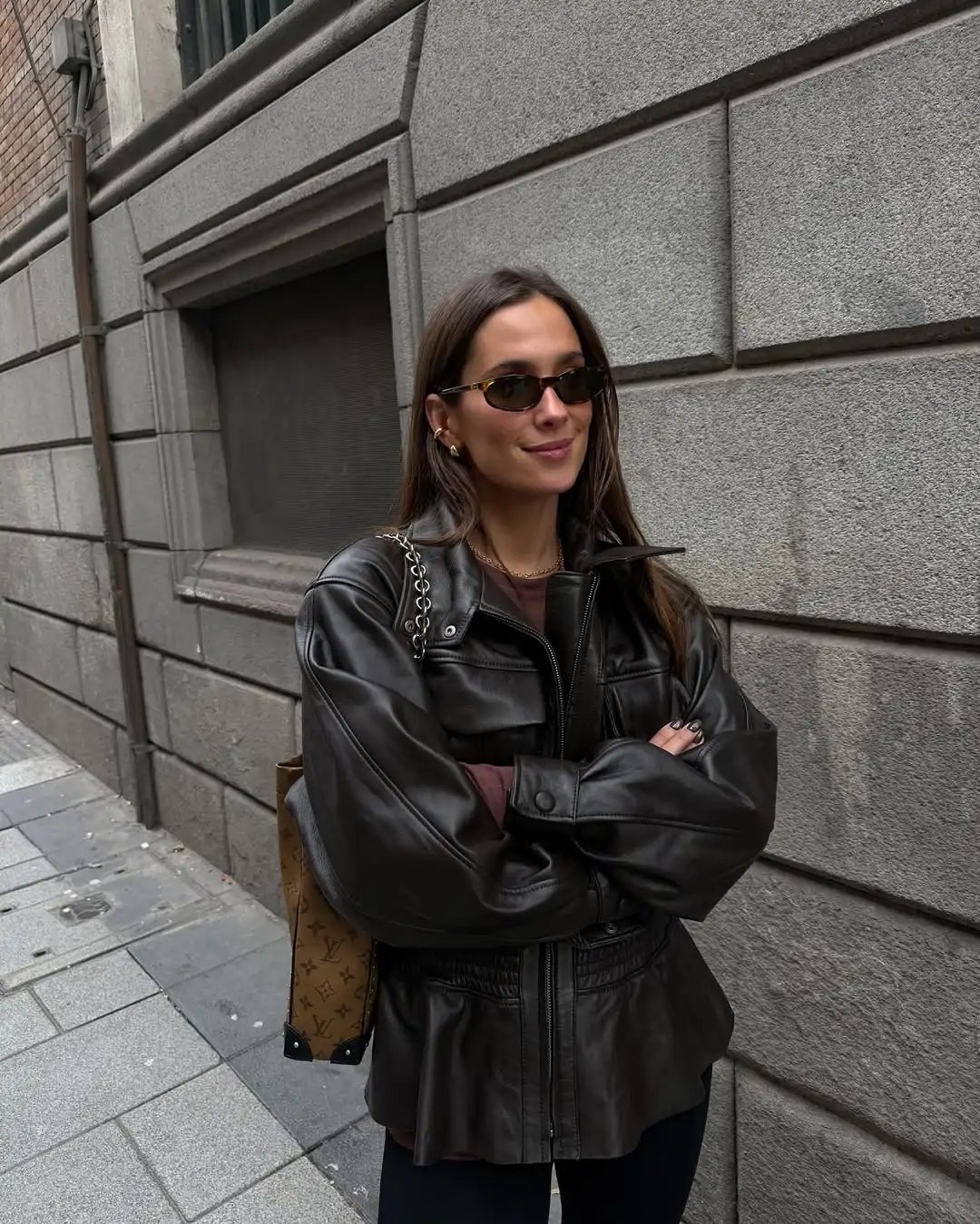 Cazadora cuero estilo bomber