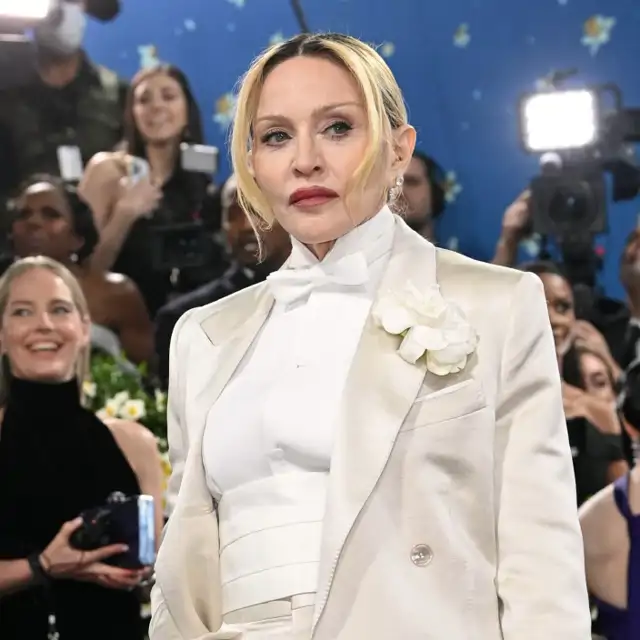 La sastrería se reinventa en la Gala del Met 2025: los looks de las celebrities que sí cumplieron con el dress code