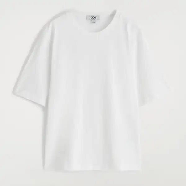 Camiseta blanca de COS