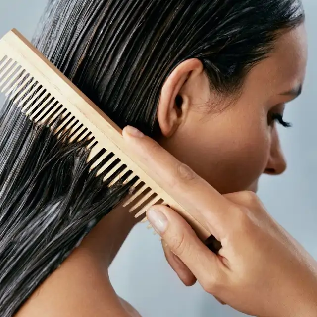 10 mascarillas de pelo efectivas y con productos que tienes en casa (VÍDEO)