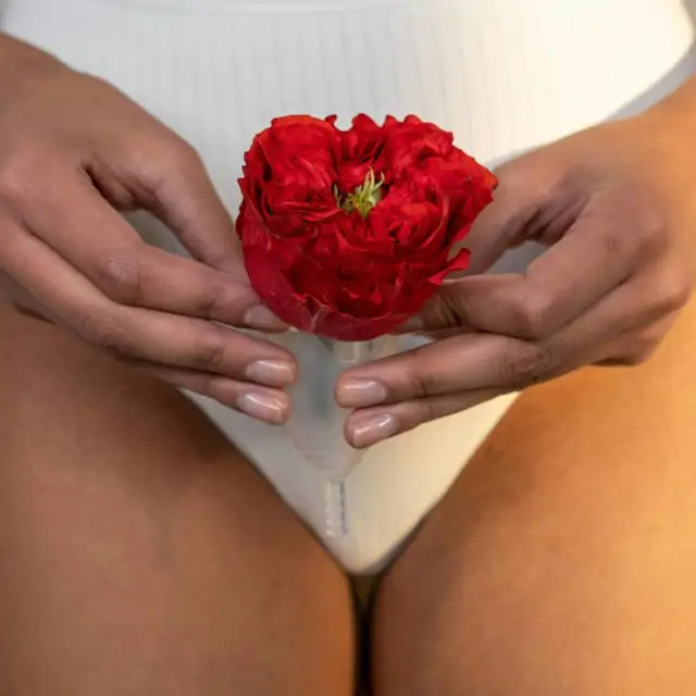 Cómo cuidar tu zona íntima durante la menstruación (y por qué los prebióticos son clave)