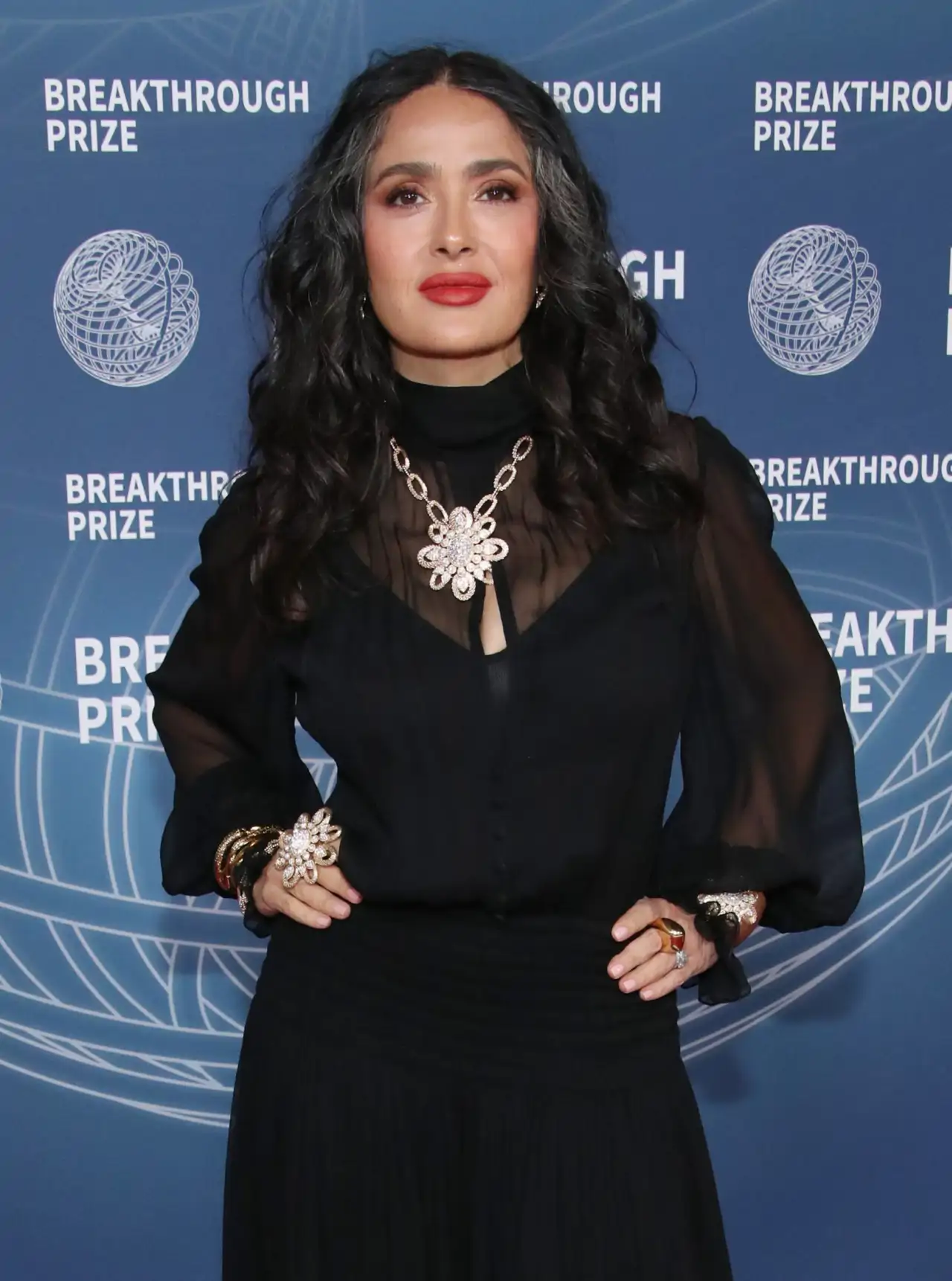 Salma hayek canas