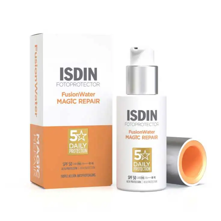 ISDIN - Foto Protector Magic Repair Fusion Water SPF 50