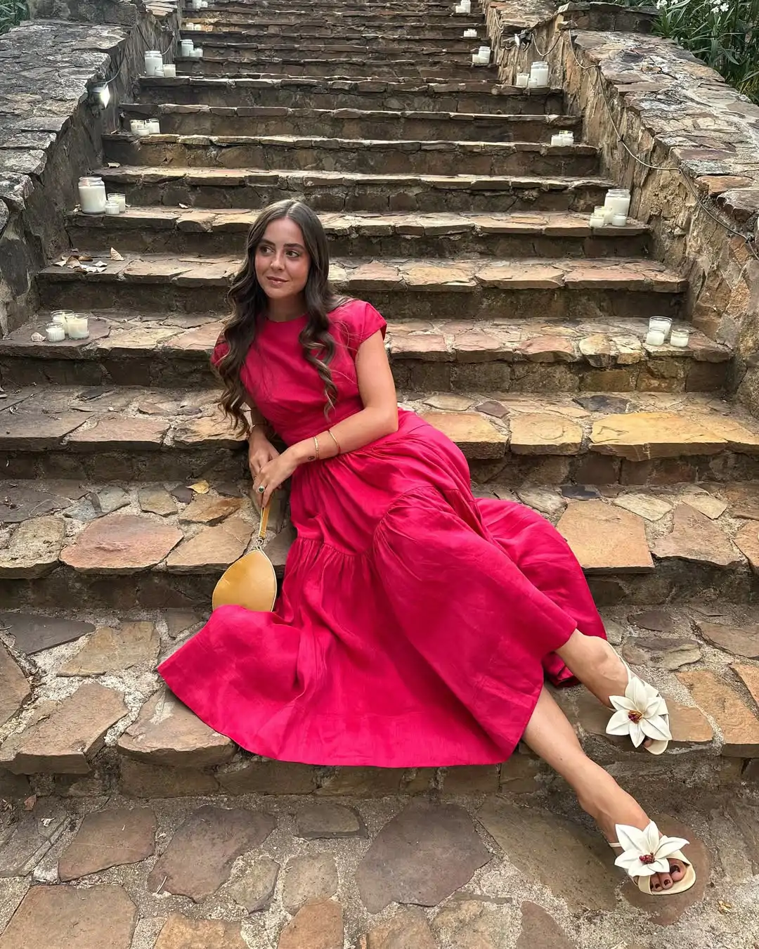 look invitada